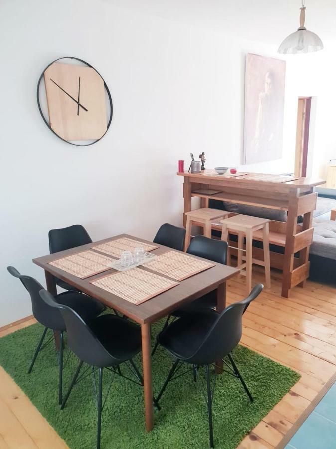 Apartmani Andrej Udbina Eksteriør bilde